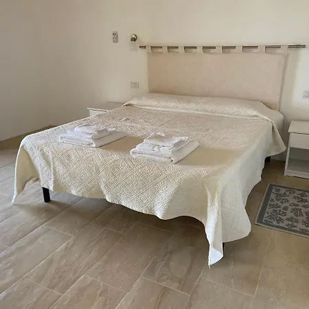 Il Vistamare Apartment *